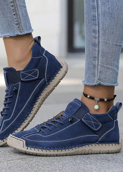 Lori | Comfortable and supportive trainers